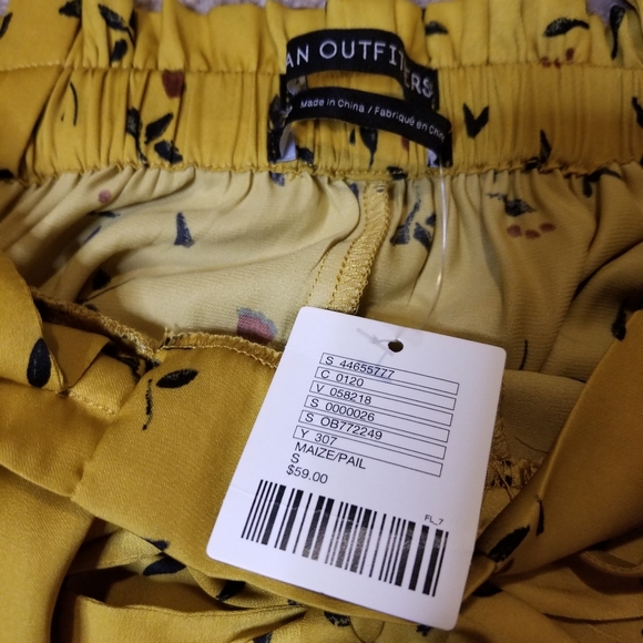 🎉🌟 HOST PICK🎉🌟Urban Outfitters suspenders skirt - Picture 9 of 10